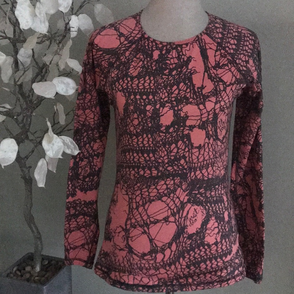 Nike Women's Pink and Black Long Sleeve Top